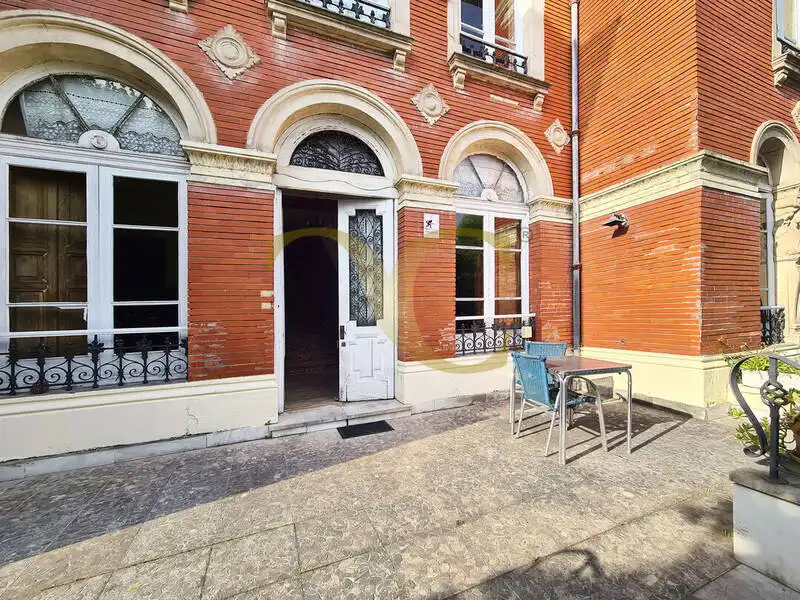 Vista exterior de Casa o xalet en venda en Gijón  amb Jardí privat, Terrassa i Traster