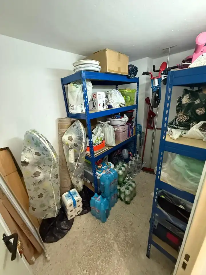 Wohnung zum Verkauf in Málaga mit Klimaanlage und Terrasse
