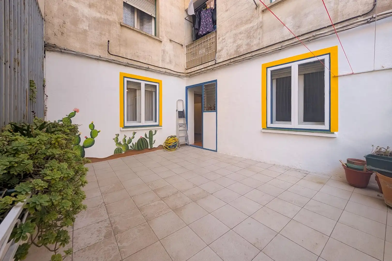 Exterior view of Flat for sale in  Pamplona / Iruña  with Heating, Storage room and Balcony