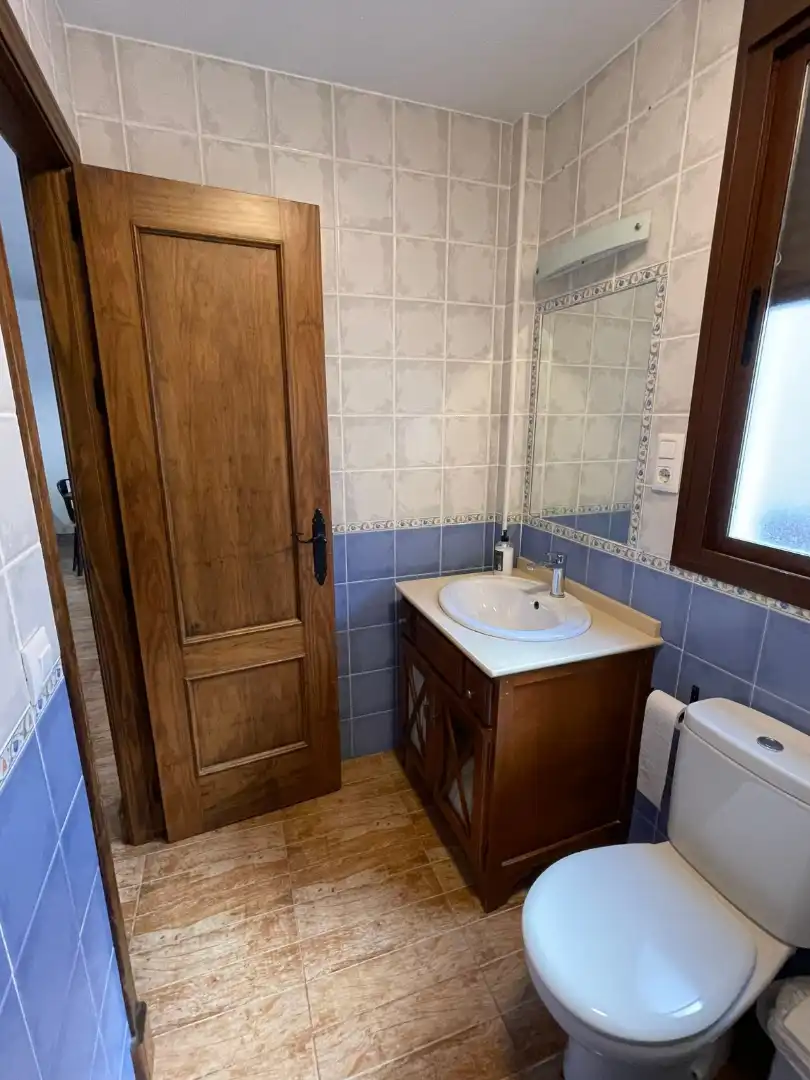 Baño de Apartamento en venta en El Bosque con Aire acondicionado