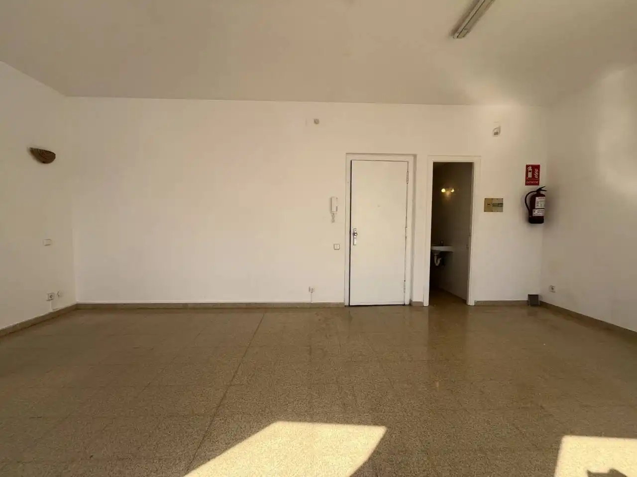 Oficina de lloguer a Calle Canonge Baranera, 104, Centre