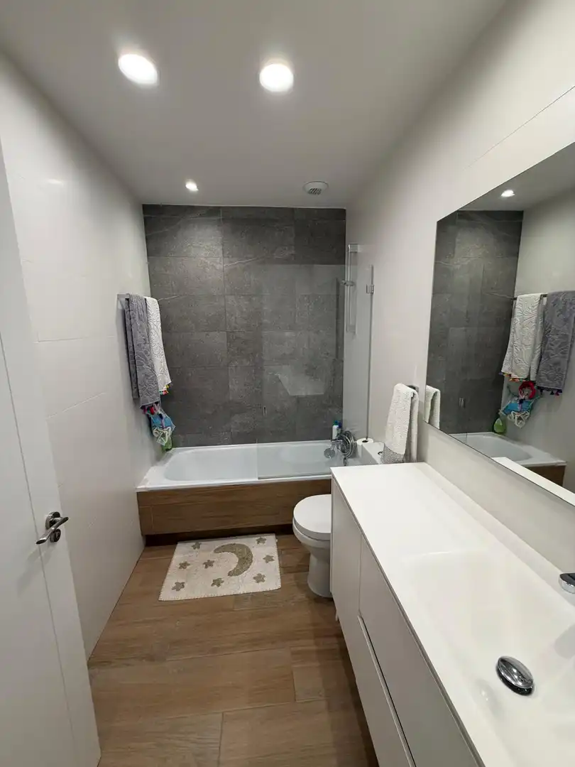 Villa con giardino in vendita a Asparrena Kalea, imagen 40