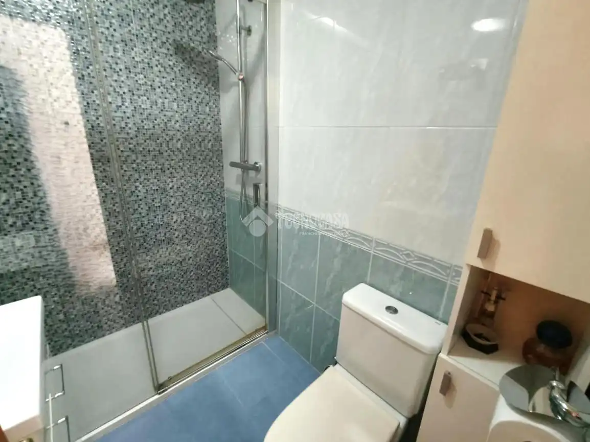 Casa aparellada en venda a Medina del Campo, imagen 6