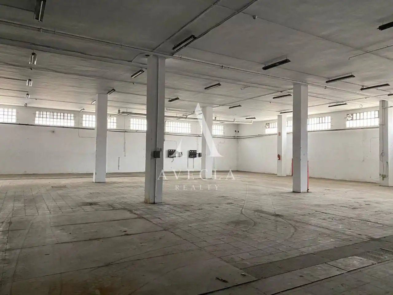 Nave industrial de alquiler en Sant Boi de Llobregat