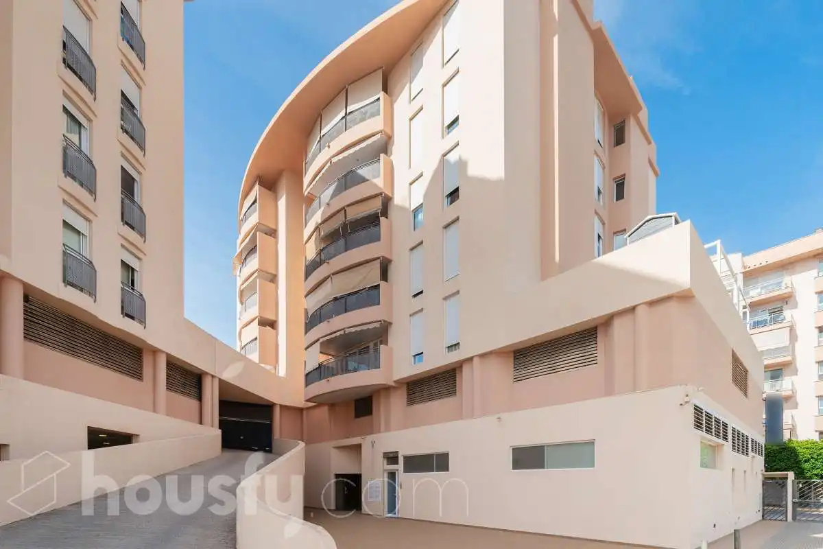 Vista exterior de Pis en venda en Eivissa amb Aire condicionat i Terrassa