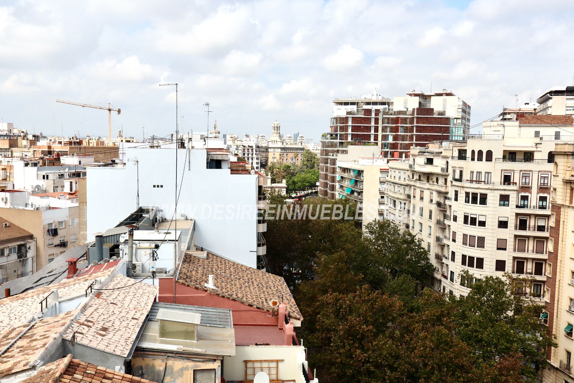 Exterior view of Attic to rent in  Valencia Capital  with Air Conditioner, Heating and Terrace