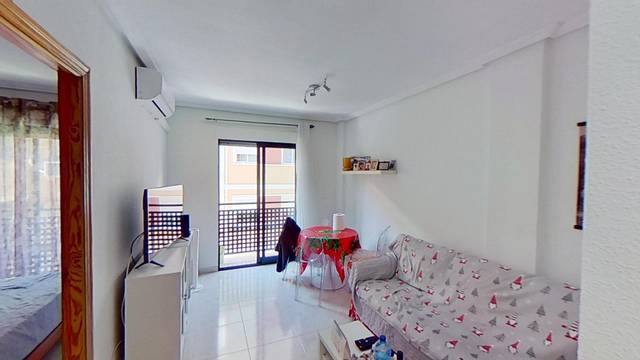 Piso en Venta en Calle avenida alcoy en Campoamor