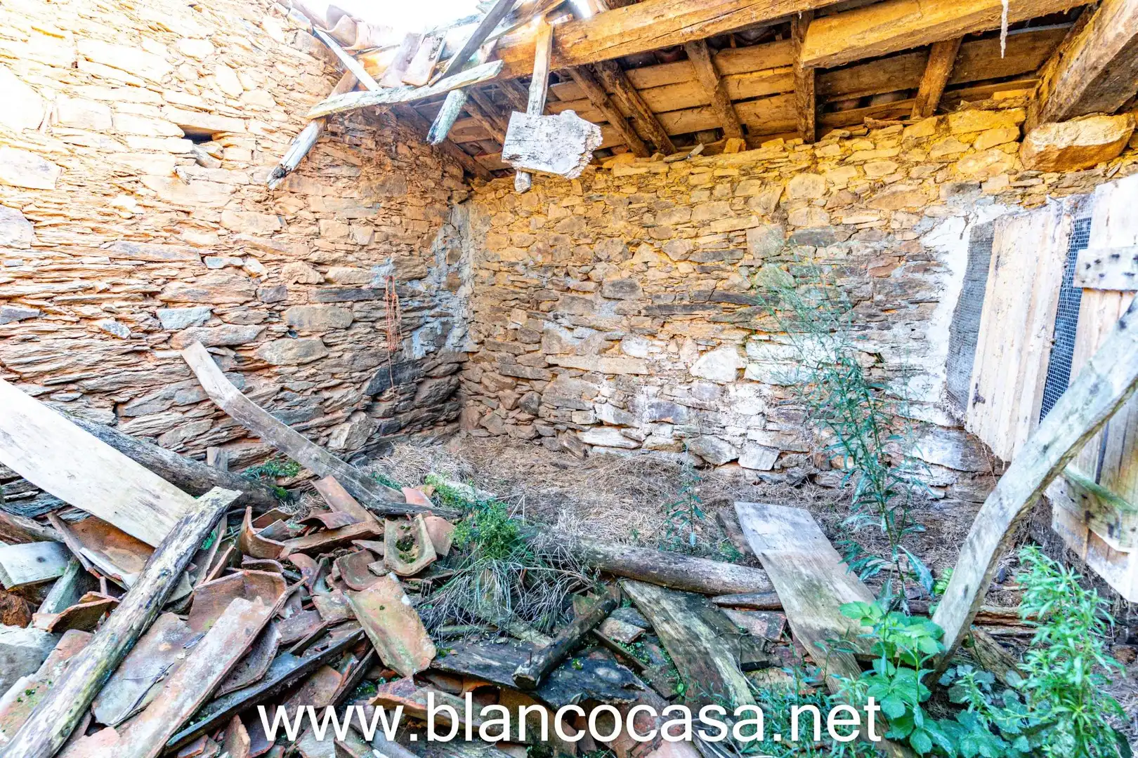 Finca rústica en venta en Coristanco con Jardín privado