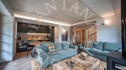 Foto 4 de Pis en venda a Carrer Reiau;ag. Arties, 9, Arties, Lleida