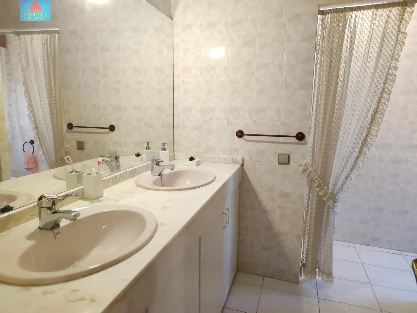 Casa con terrazza in vendita a Velayos, imagen 18