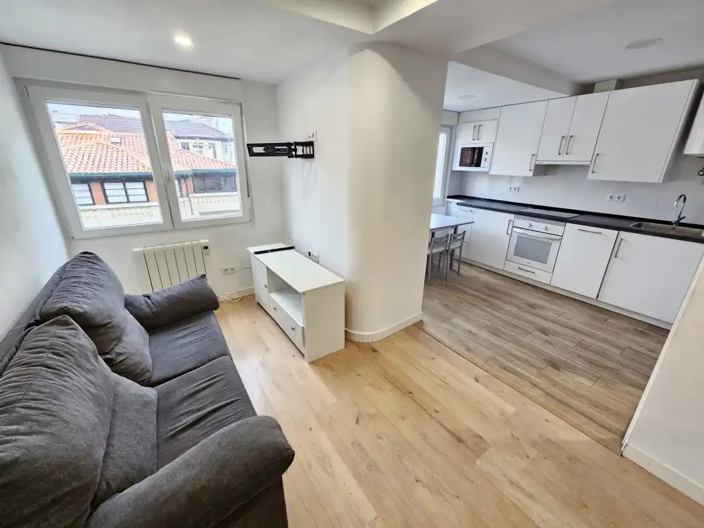 Appartement avec ascenseur à vendre à Calle Carreño Miranda