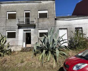 Vista exterior de Casa o xalet en venda en Boiro