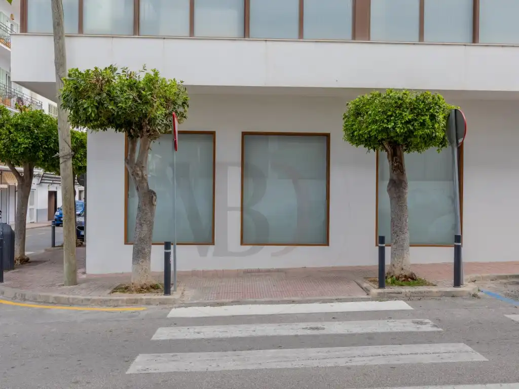 Vista exterior de Oficina en venda en Sant Antoni de Portmany