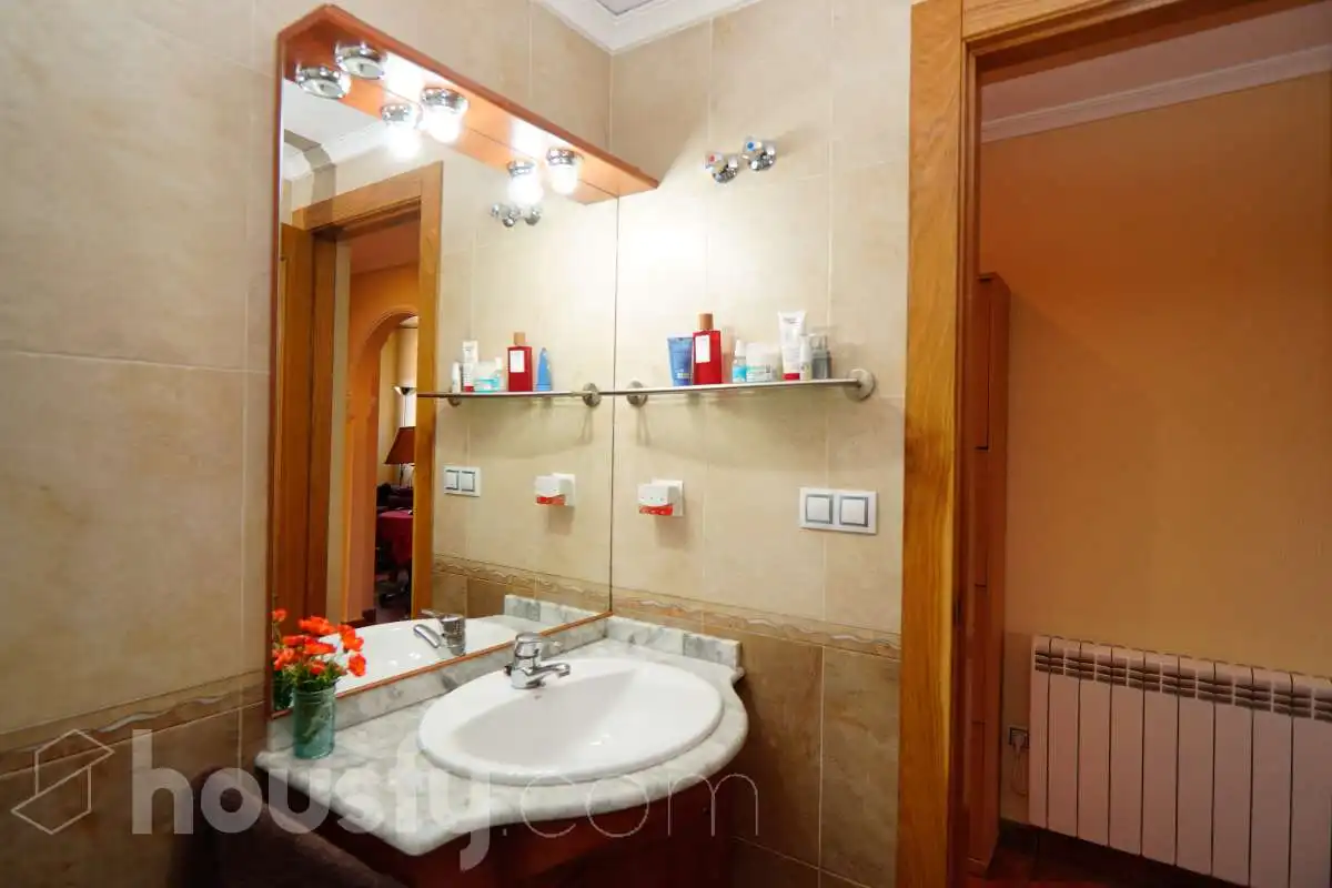 Bathroom of Houses for sale in Bigastro  with Air Conditioner, Heating and Private garden