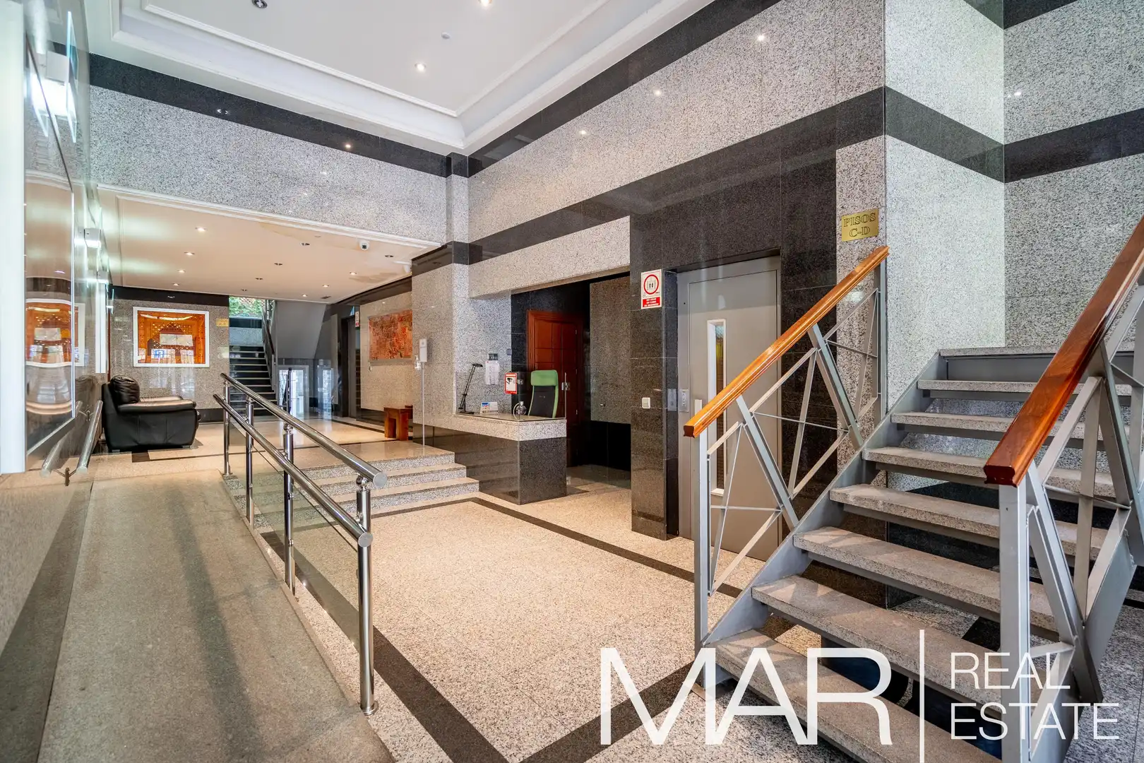 Office for sale in Madrid  with Storage room