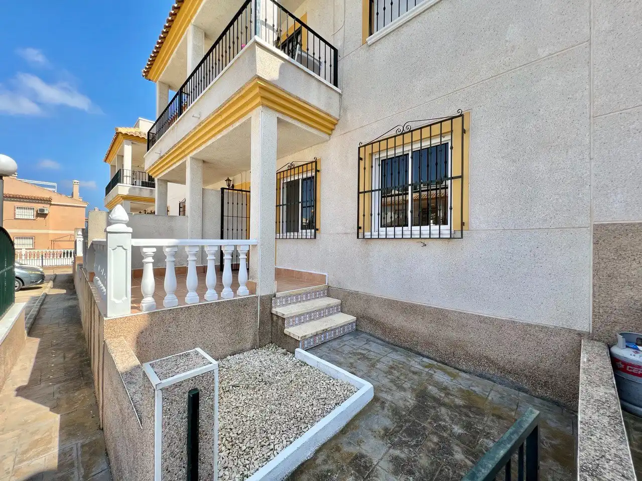 Vista exterior de Planta baixa de lloguer en Algorfa amb Calefacció, Terrassa i Traster
