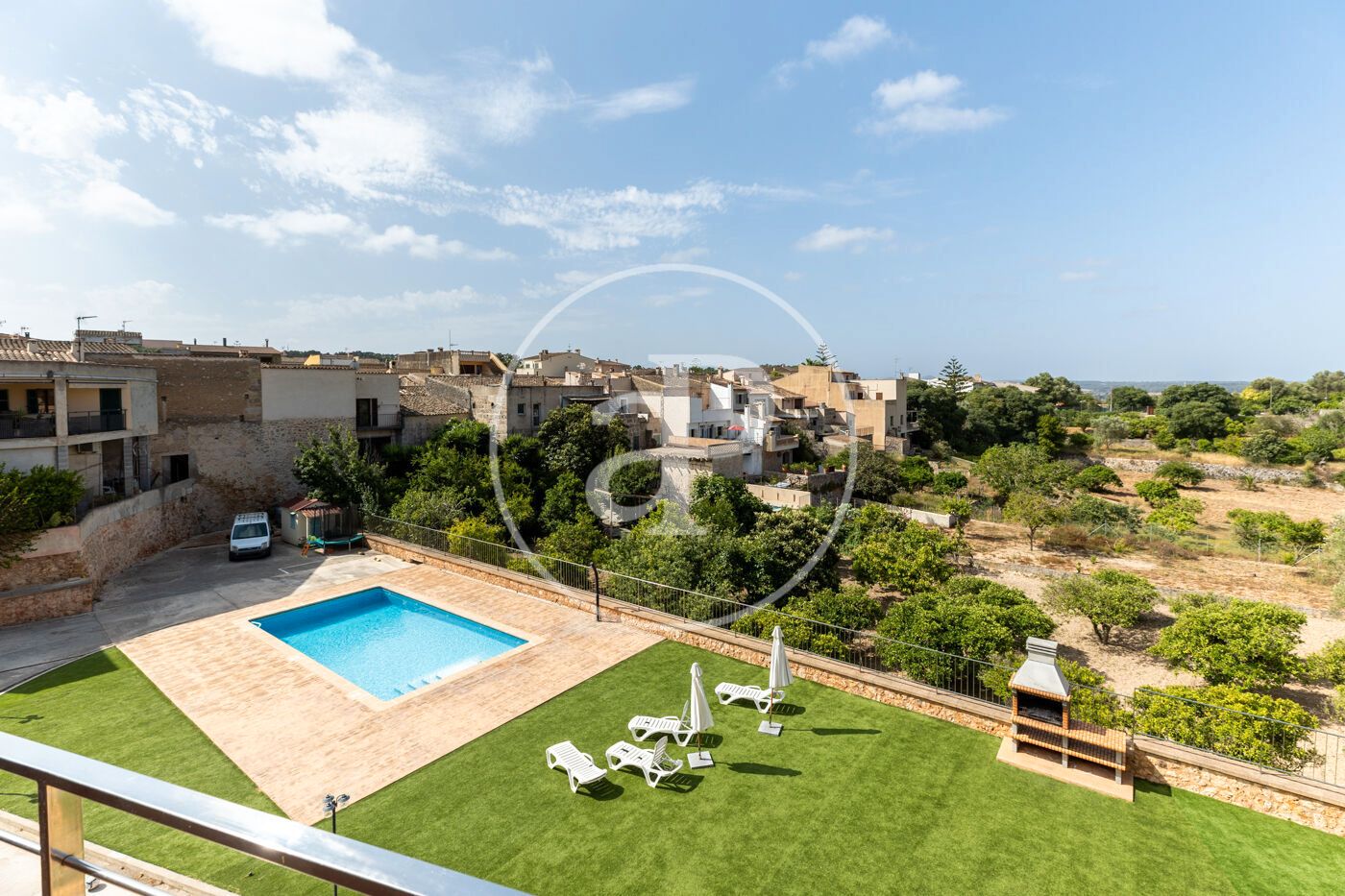 Piscina de Dúplex de lloguer en Costitx amb Aire condicionat, Calefacció i Jardí privat