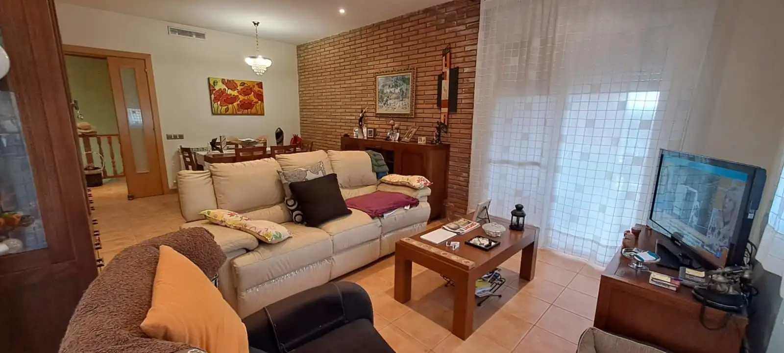 Sala de estar de Casa o chalet en venta en Vallirana con Aire acondicionado, Calefacción y Terraza