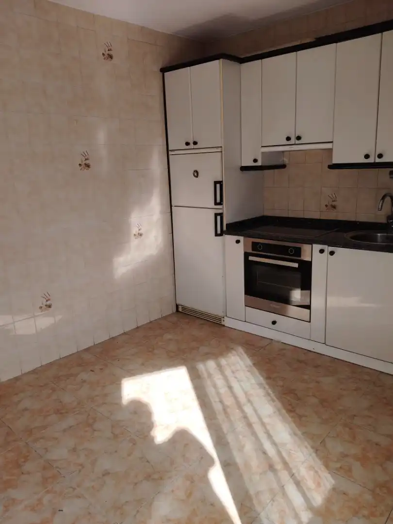 Cocina de Piso en venta en Villabona con Calefacción y Balcón
