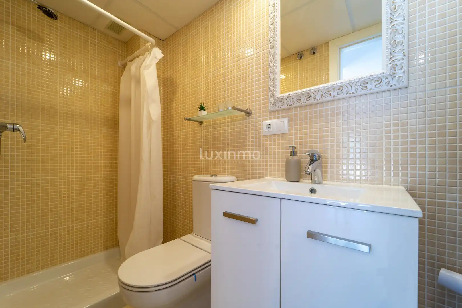 Baño de Planta baja en venta en Calpe / Calp con Aire acondicionado, Jardín privado y Terraza