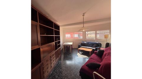 Photo 3 of Flat for rent in Calle Migdia, Eixample Nord, Girona Capital