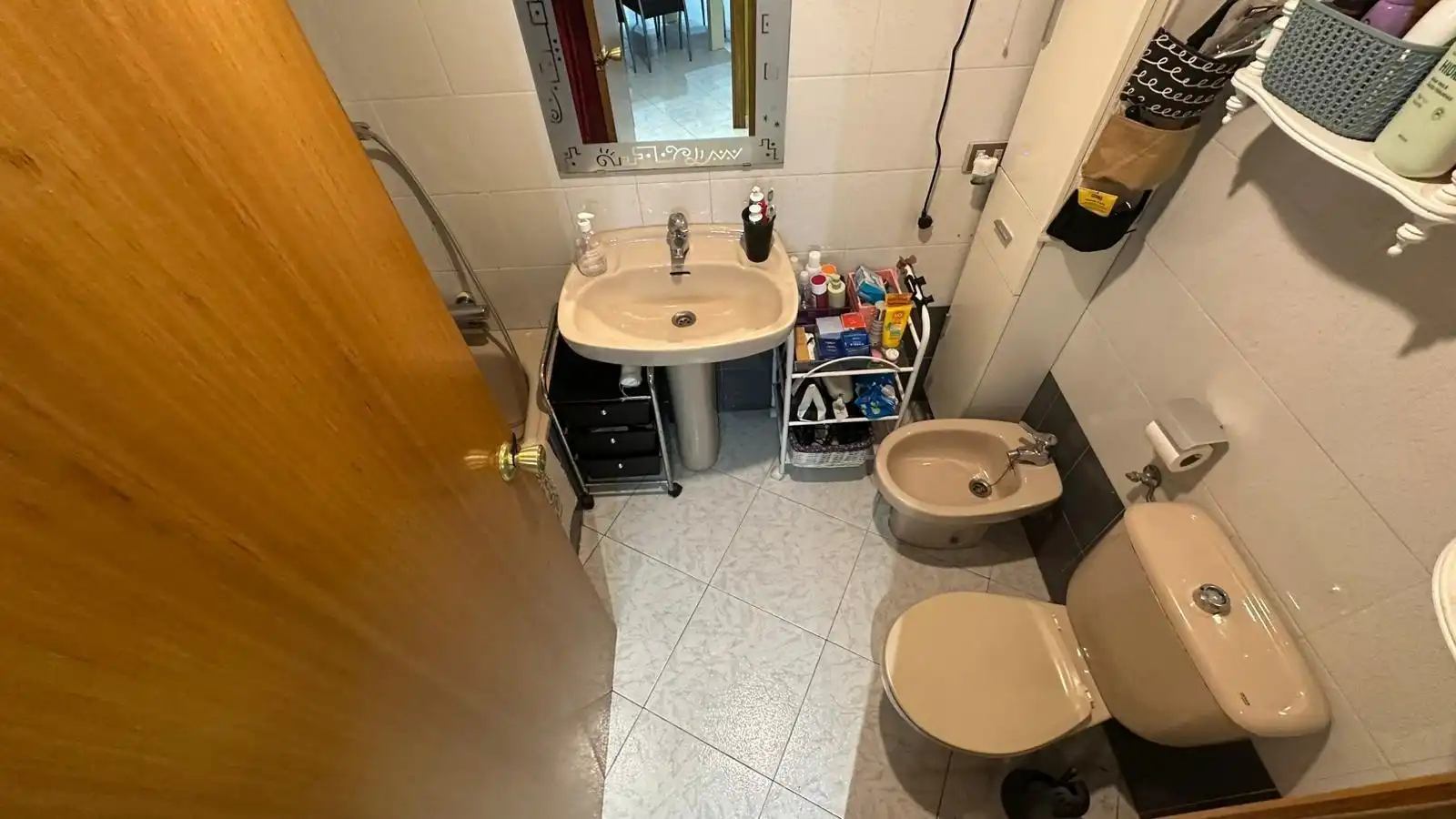 Badezimmer von Wohnungen zum Verkauf in Castellón de la Plana / Castelló de la Plana mit Abstellraum, Möbliert und Balkon