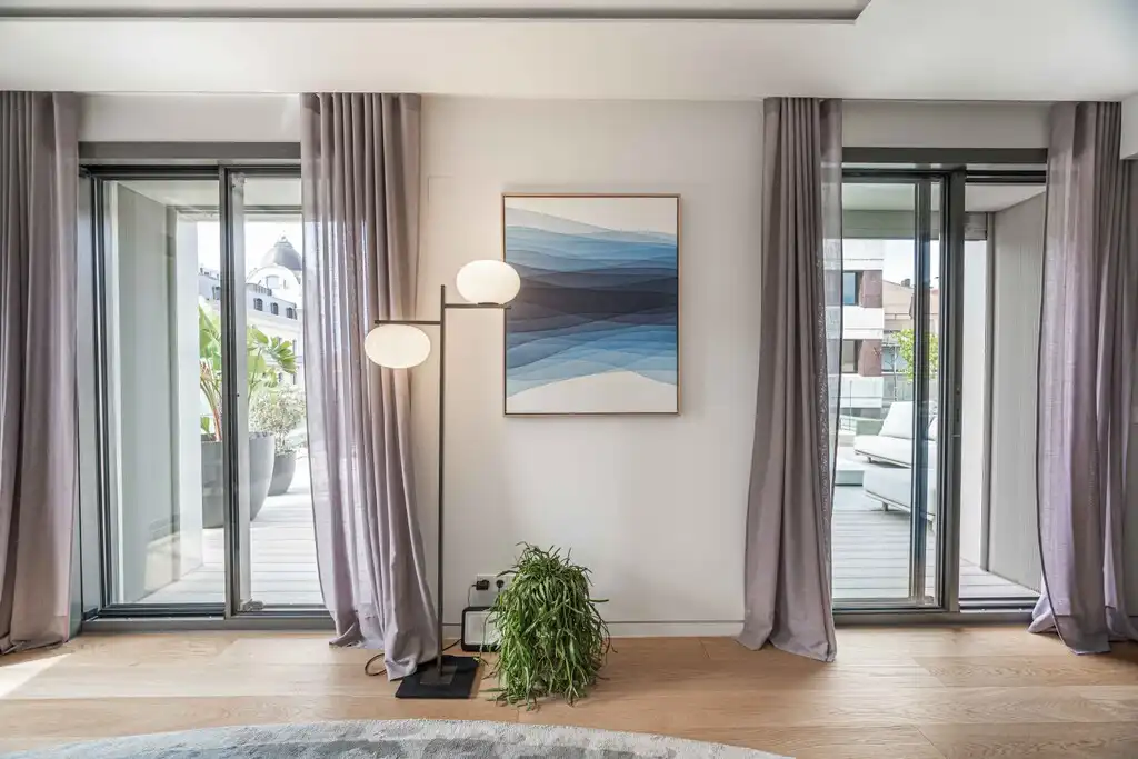 Sala d'estar de Apartament en venda en Barcelona amb Terrassa, Moblat i Jacuzzi