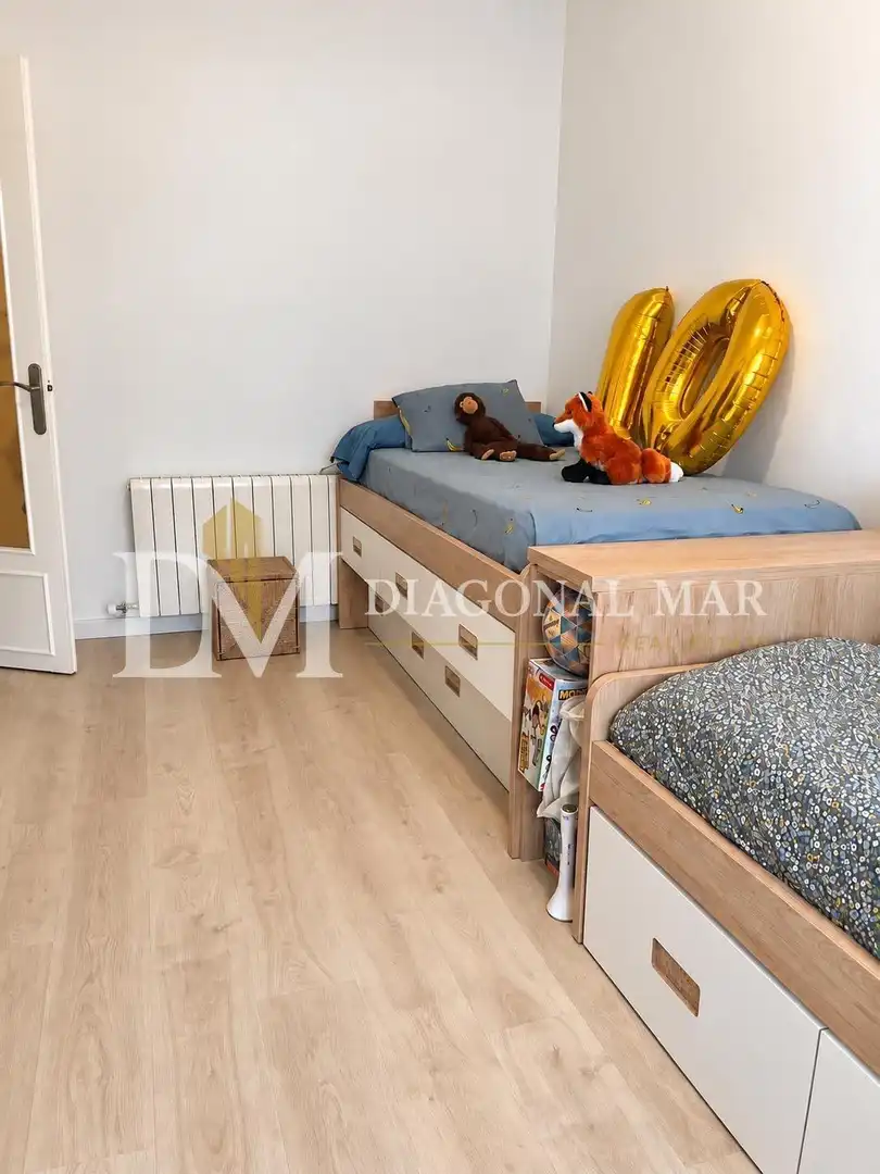 Bedroom of Flat for sale in Riera
