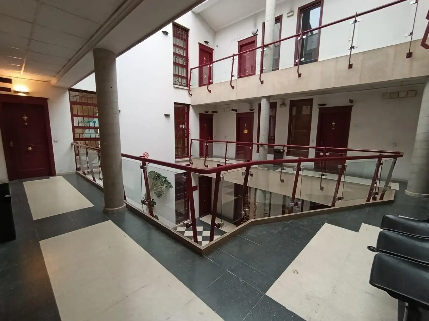 Oficina de alquiler en Avilés