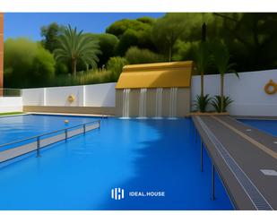 Piscina de Pis en venda en Marbella amb Terrassa, Moblat i Piscina comunitària