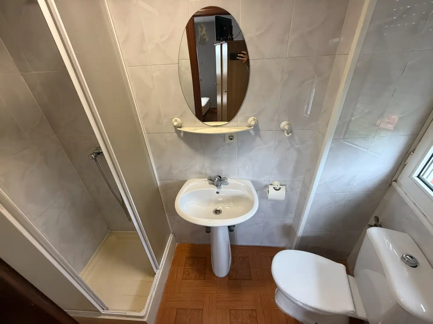 Bany de Edifici en venda en Siero amb Alarma