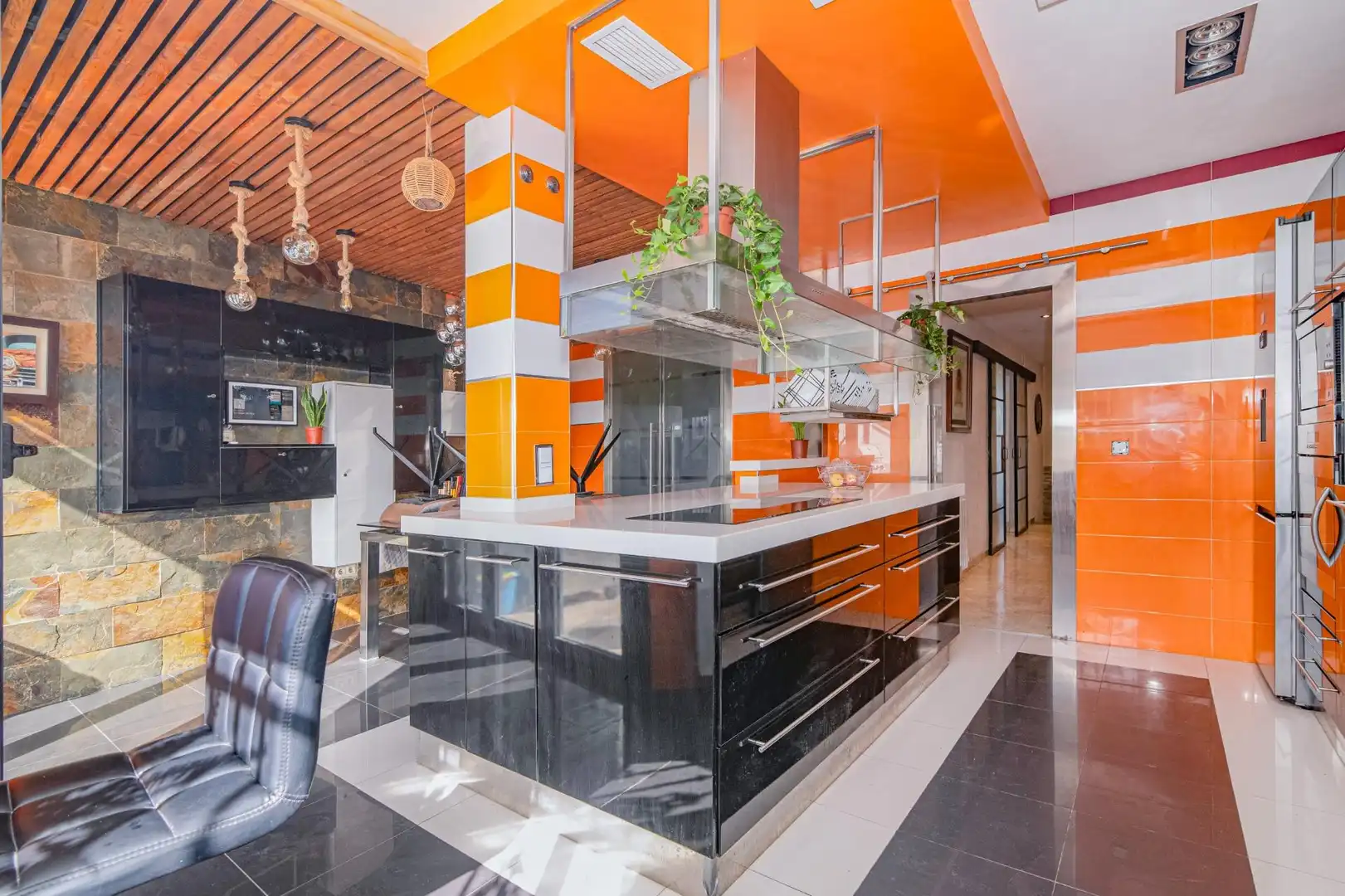 Casa bifamiliare con piscina in vendita a Avenida Cristóbal Colón 1, imagen 16
