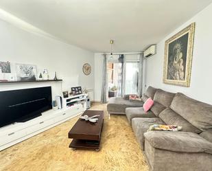 Living room of Flat for sale in Sant Boi de Llobregat  with Heating, Storage room and Balcony