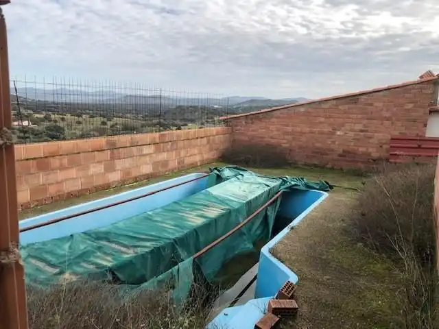 Piscina de Casa o xalet en venda en Belmez