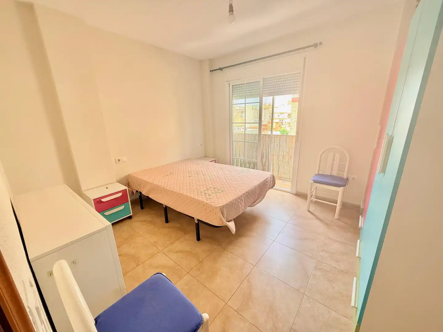 Habitación de Piso en venta en Roquetas de Mar con Balcón