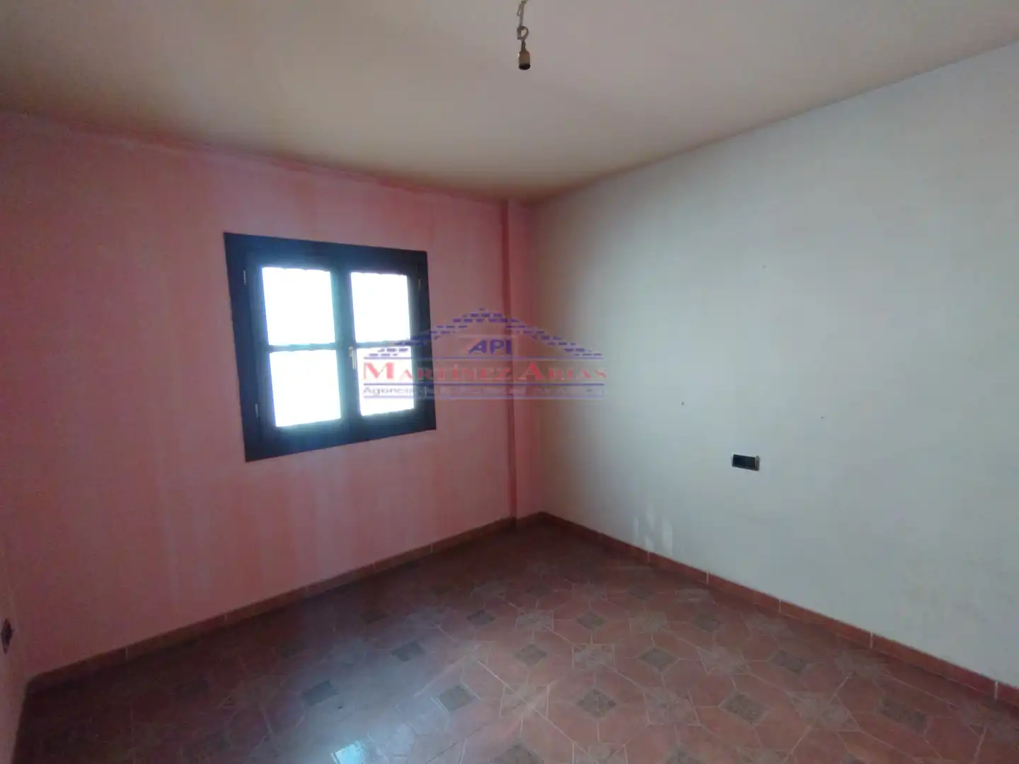 Habitación de Casa adosada en venta en Sabiote con Balcón