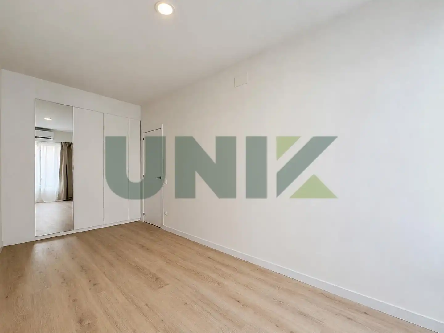 Piso con terraza en venta en Travessera Corts, imagen 25
