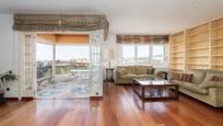 Living room of Attic for sale in  Barcelona Capital  with Air Conditioner, Heating and Terrace