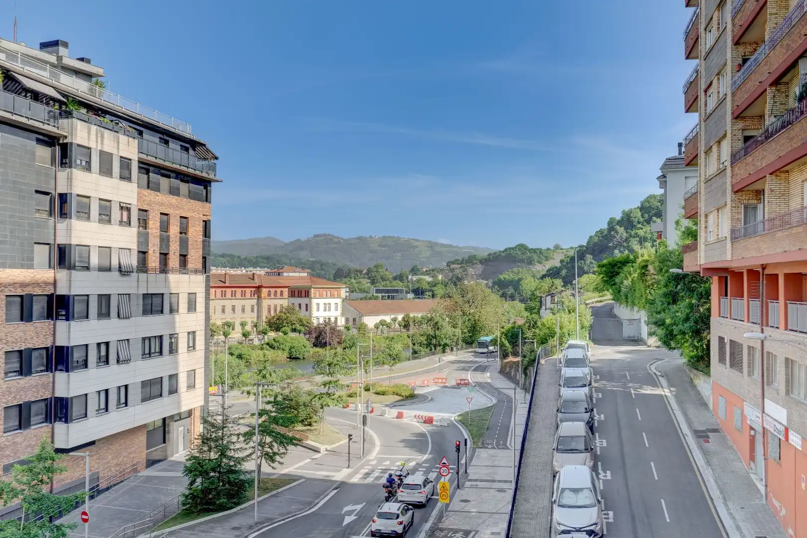 Vista exterior de Pis en venda en Donostia - San Sebastián 