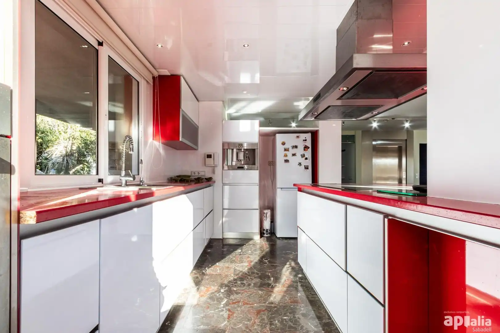 Detached house with terrace for sale in Avenida de Catalunya 36, imagen 19