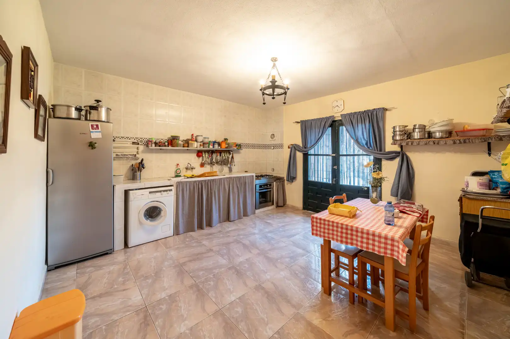 Kitchen of Detached homes for sale in Chinchón  with Air Conditioner, Heating and Private garden