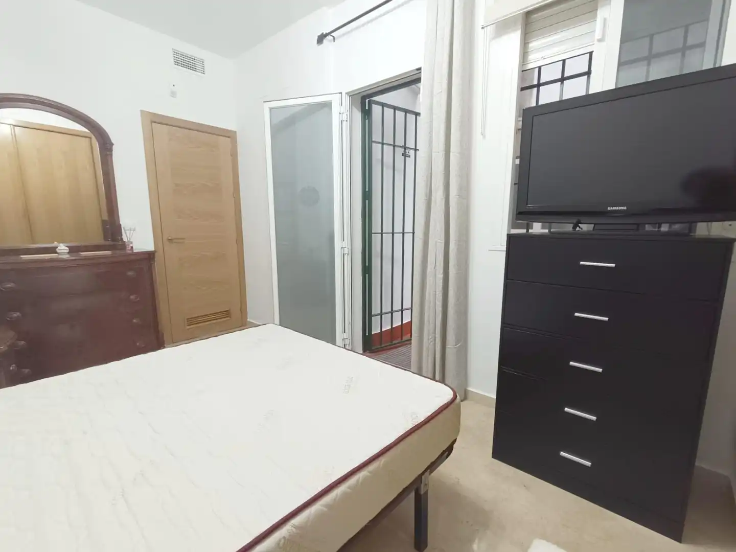 Bedroom of Flat for rent in  Córdoba Capital  with Air Conditioner, Furnished and Alarm