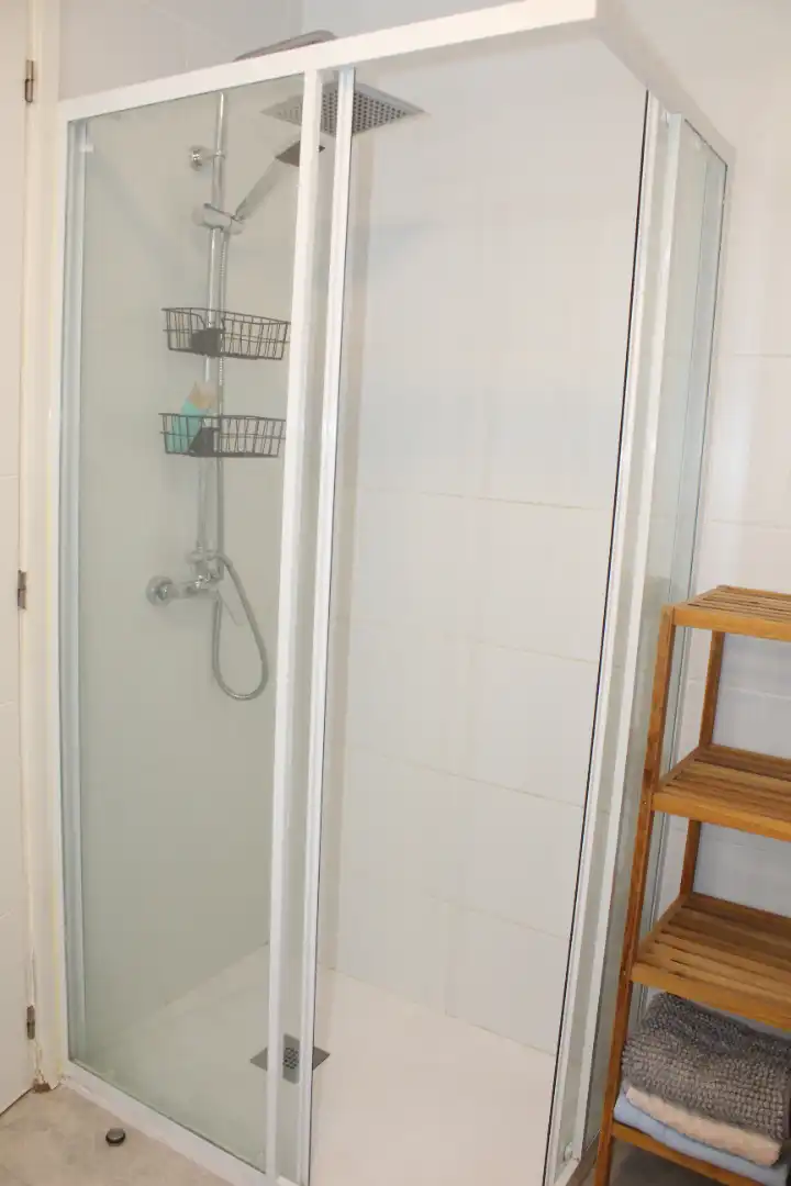 Baño de Apartamento en venta en Roquetas de Mar con Aire acondicionado, Jardín privado y Piscina