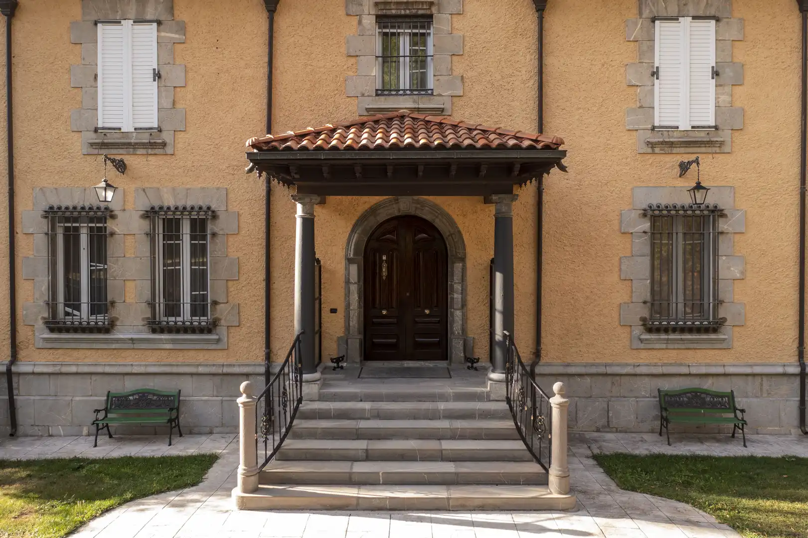 Gebäude zur Miete in Calle Enrique de la Riva, Ortigosa de Cameros