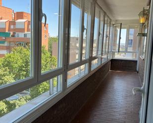 Balcony of Flat to rent in  Madrid Capital  with Air Conditioner, Heating and Parquet flooring