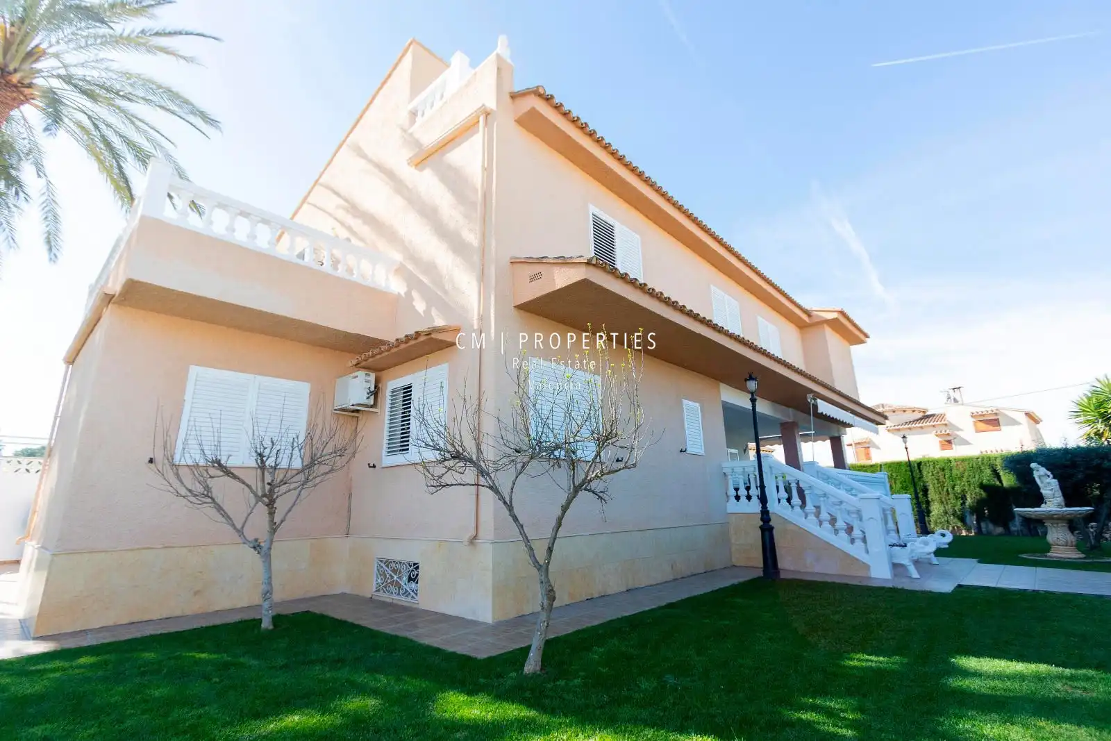 Houses for sale in Malaga, Entrepinos