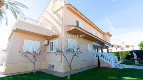 Foto 5 de Casa o xalet en venda a Malaga, Entrepinos, L'Eliana