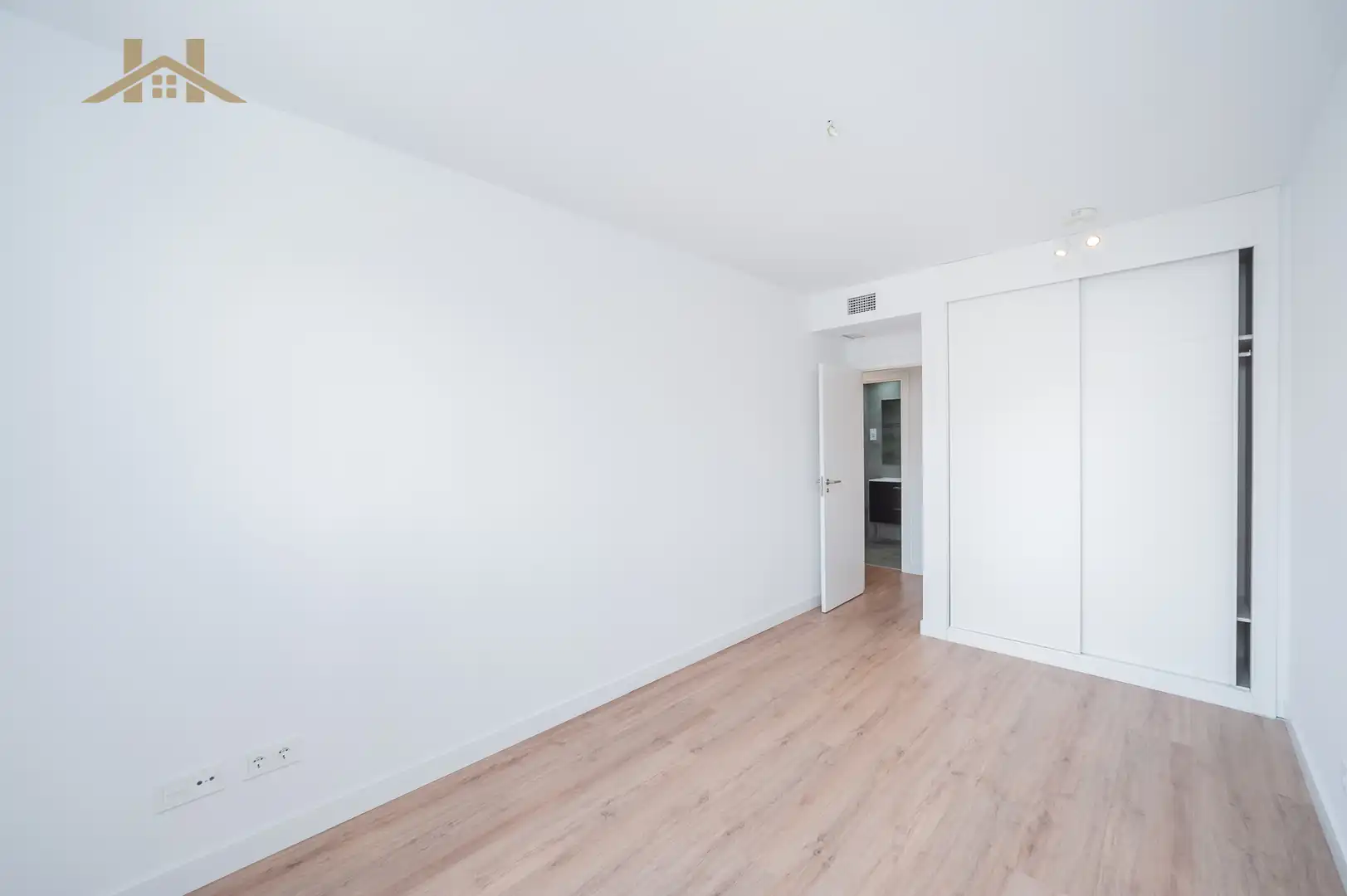Schlafzimmer von Wohnung zum Verkauf in Pozuelo de Alarcón mit Klimaanlage, Heizung und Terrasse