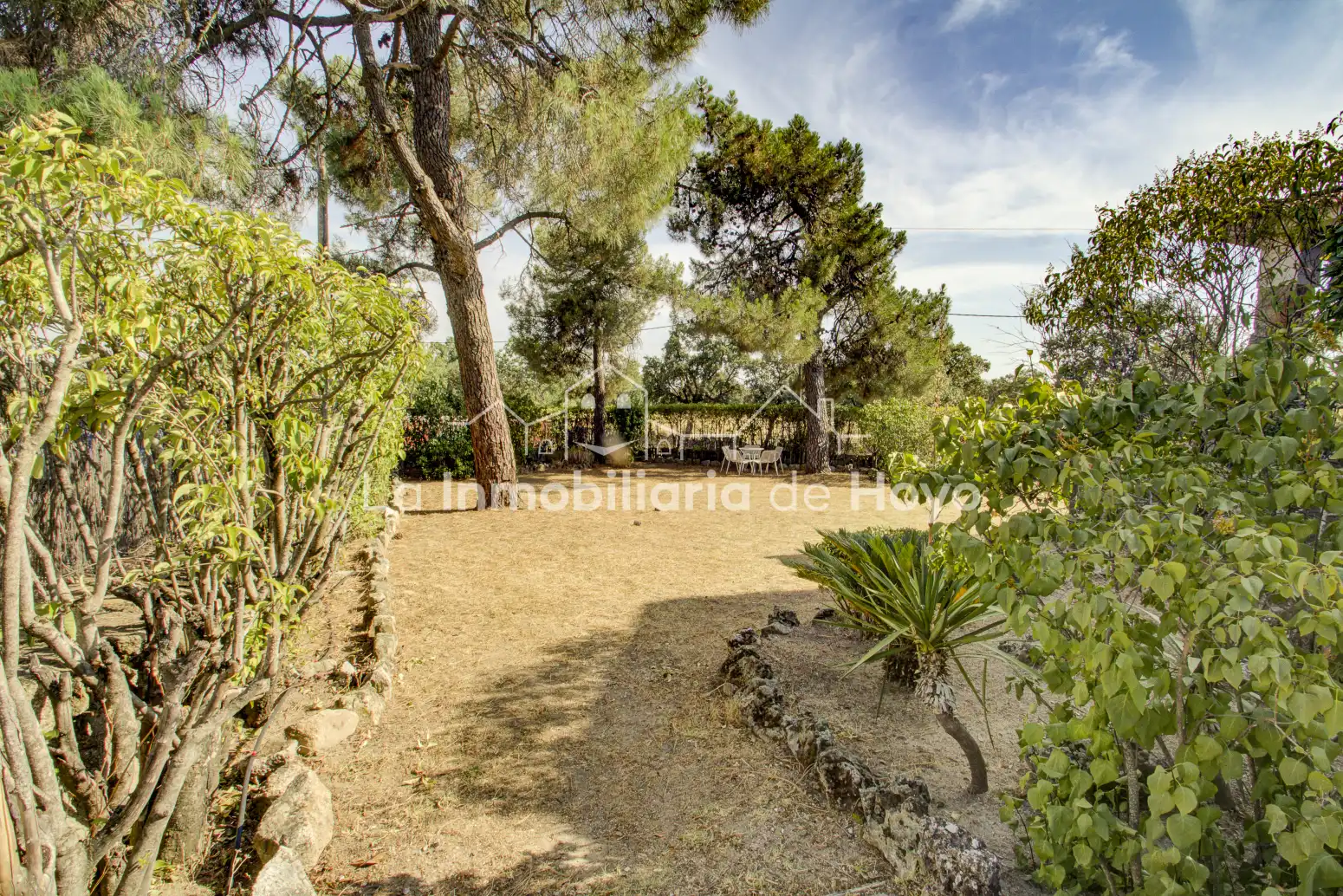 Jardí de Casa o xalet en venda en Hoyo de Manzanares amb Calefacció, Jardí privat i Terrassa