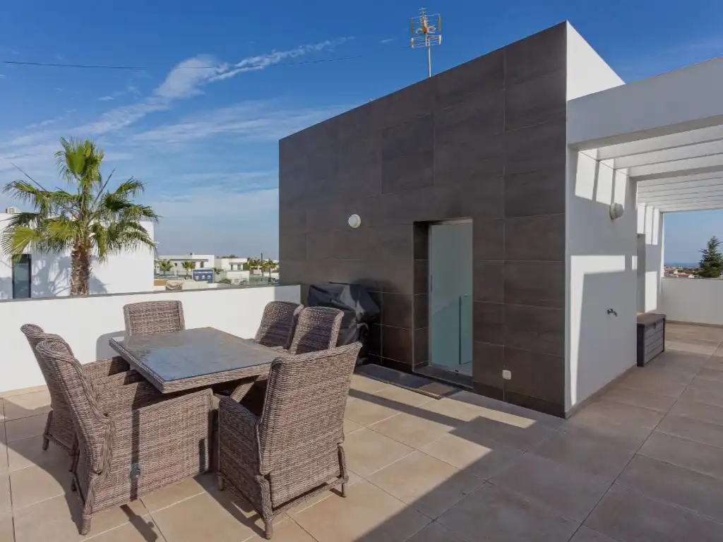 Terrassa de Casa o xalet en venda en Orihuela amb Moblat